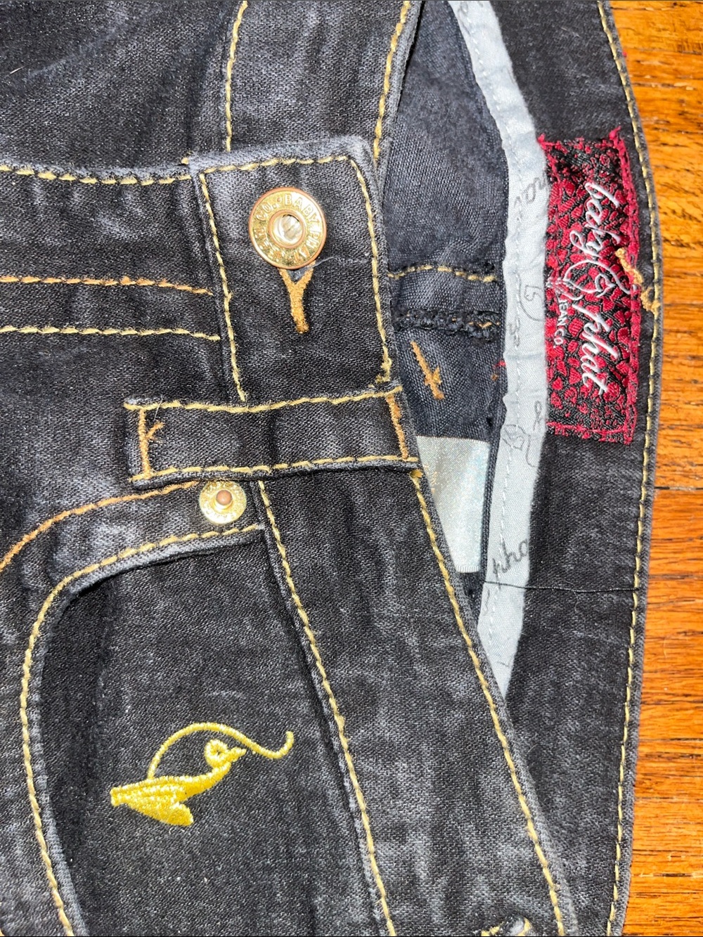 Vintage Baby Phat | Black Flare Jeans with Embroidered Back Detail - Picture 6 of 8